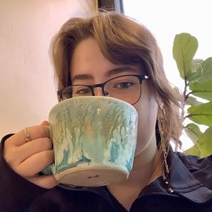 Meet your Posher, Hannah